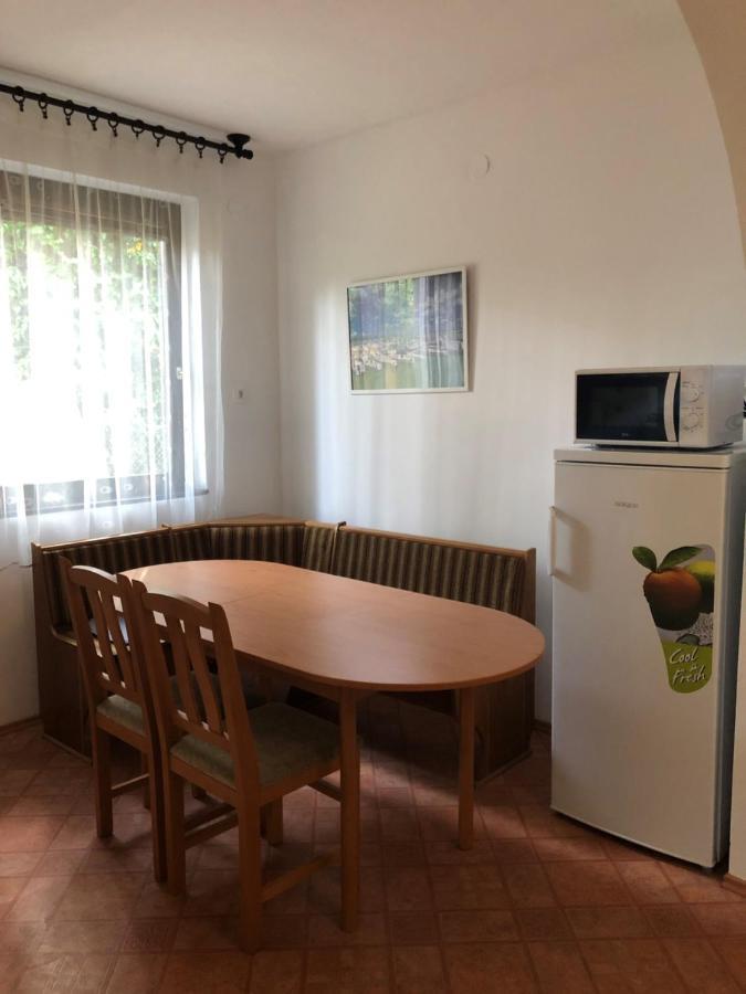 Ady Gold Five Apartment Siofok Ngoại thất bức ảnh