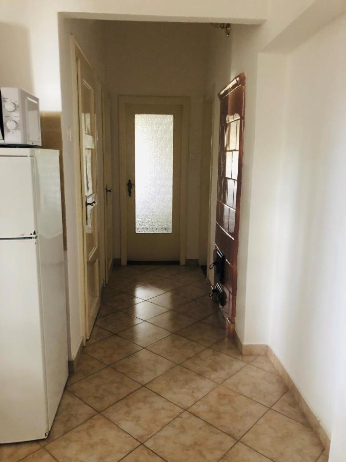 Ady Gold Five Apartment Siofok Ngoại thất bức ảnh